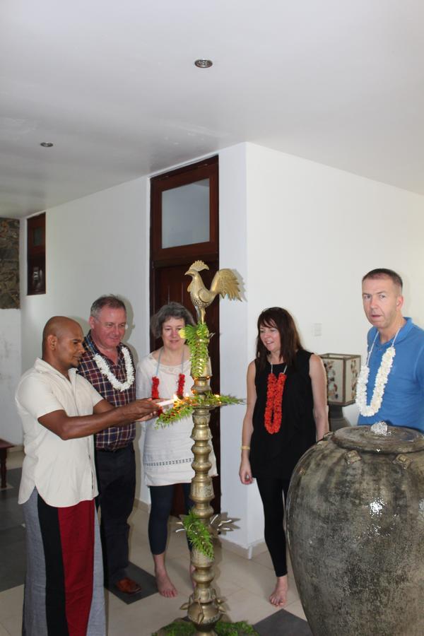 Villa Kapuru Negombo Luaran gambar