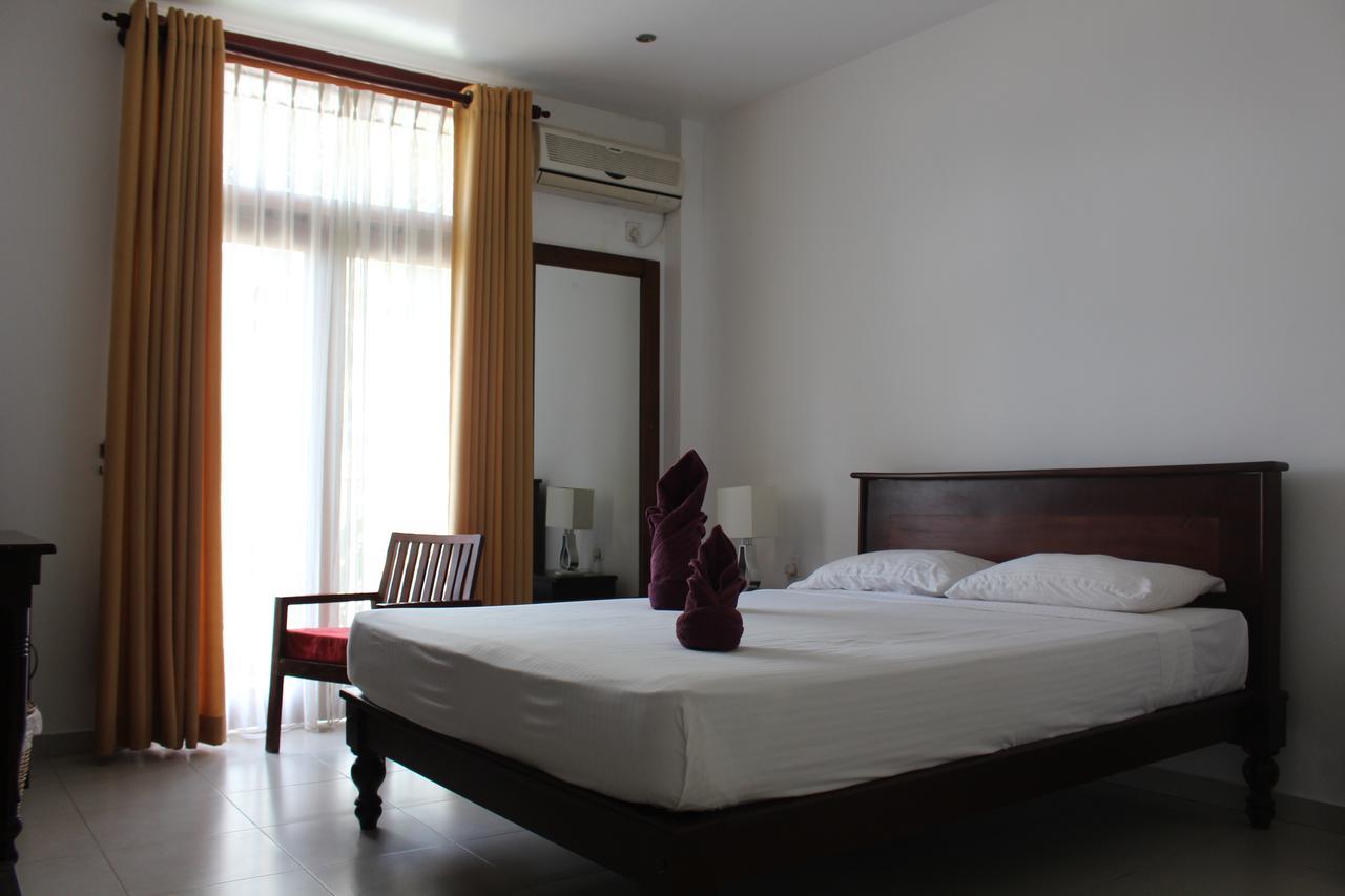 Villa Kapuru Negombo Luaran gambar