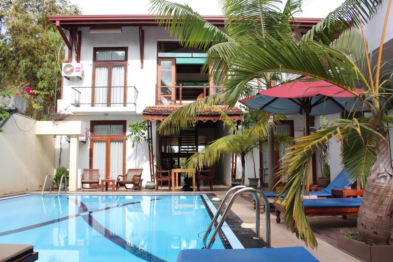 Villa Kapuru Negombo Luaran gambar